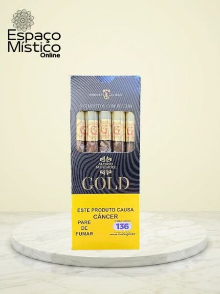 Cigarrilha com Piteira Gold 50F03